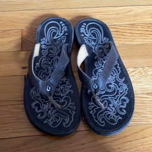 Olukai paniolo flip flops